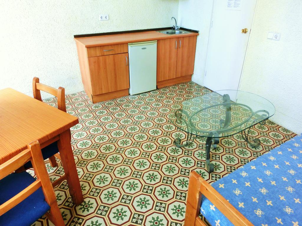 Hostal Terramar Palma di Maiorca Camera foto