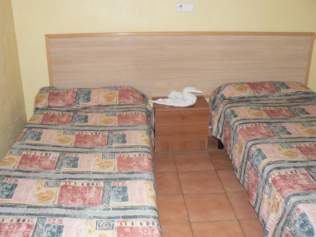 Hostal Terramar Palma di Maiorca Camera foto